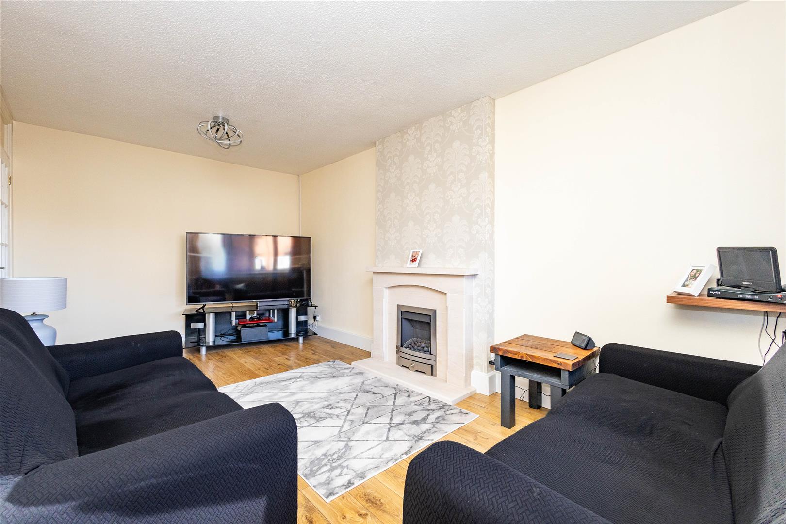 2 bed property in Draperfield, Chorley